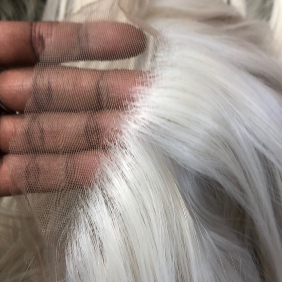 - - ?24” WHITE BLONDE STRAIGHT LACE FRONT WIG? main image 5